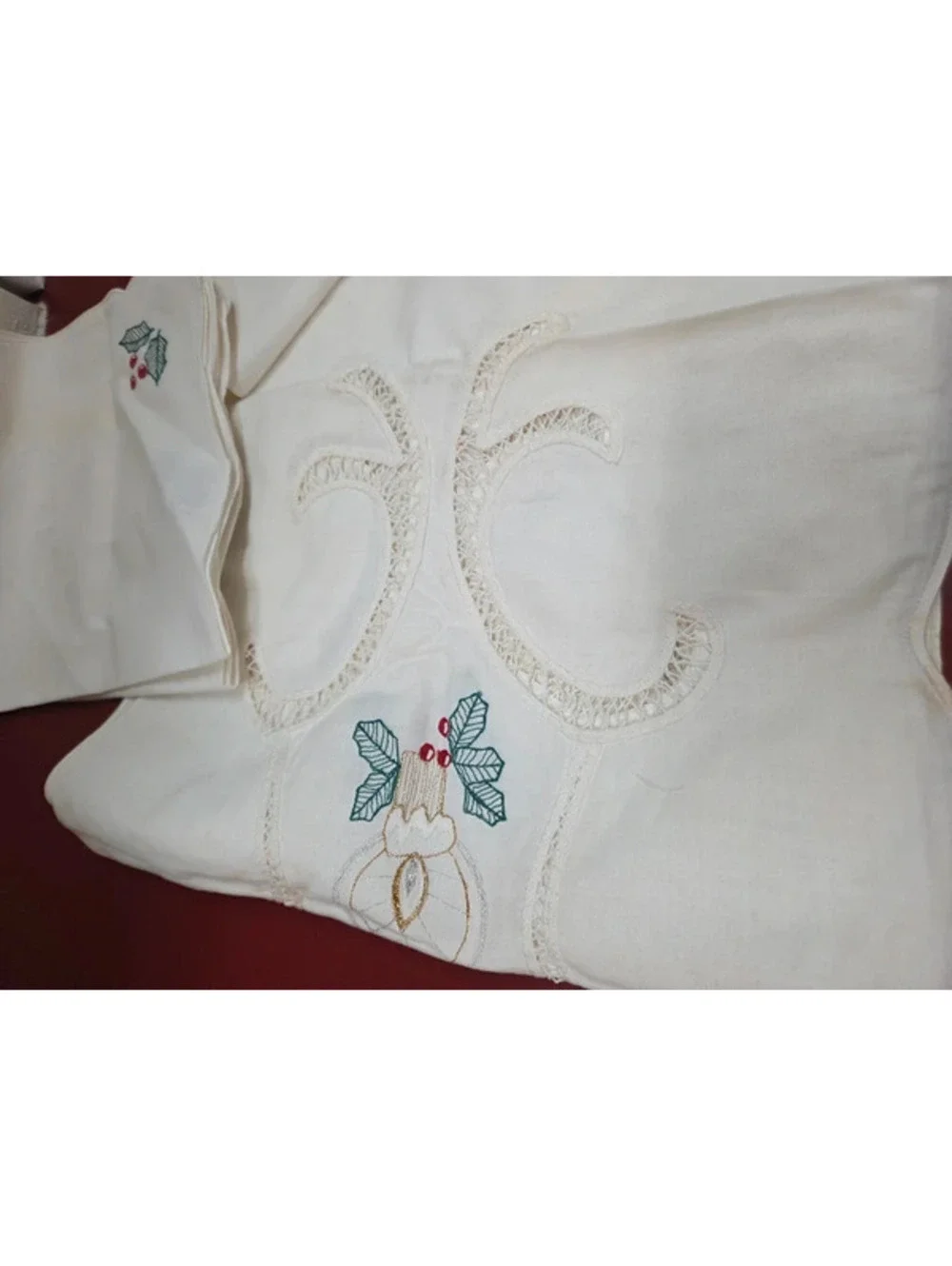 VTG Holiday table linens